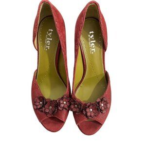 Tyler heels women's 7.5 red suede leather peep toe block heel flower decal